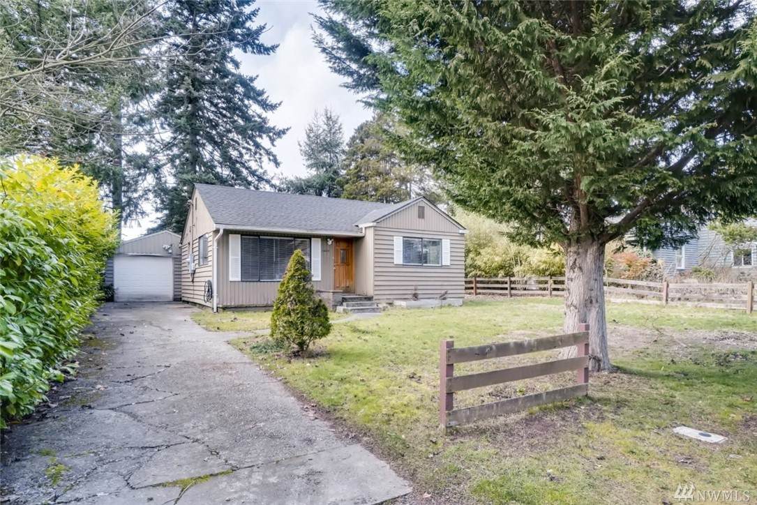 15215 6th Ave - Photo 1