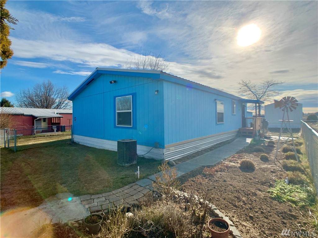 127 Quincy Place - Photo 1