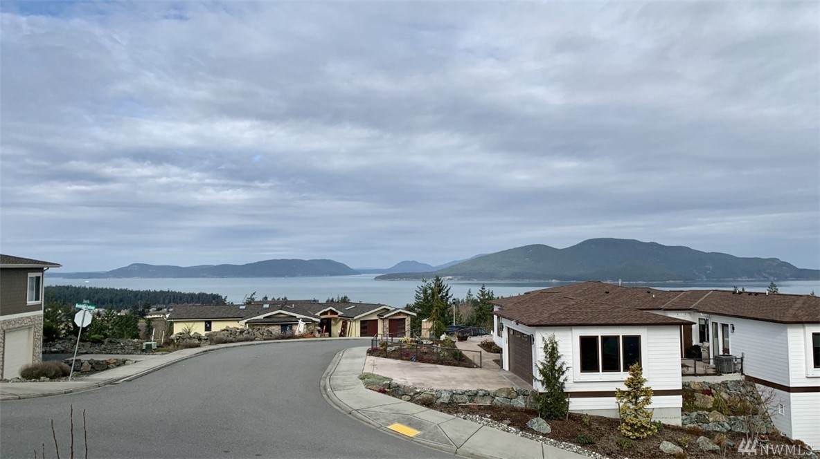 3913 Rock Ridge Pkwy - Photo 1