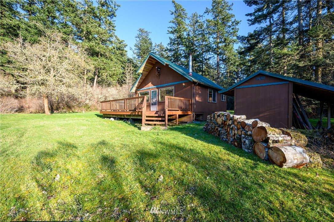 65 Center View Drive - Photo 1