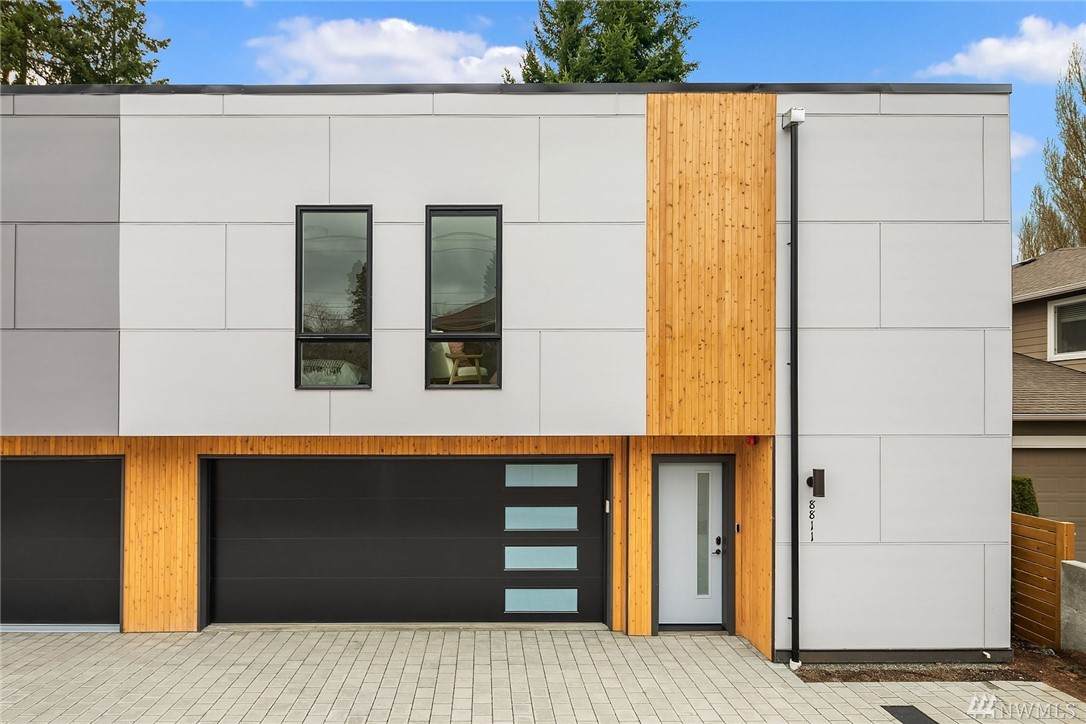 8811 112th Ave - Photo 1