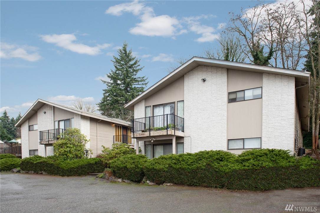 12550-12552 35th Ave - Photo 1