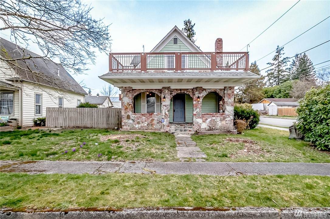111 Cedar Ave - Photo 1