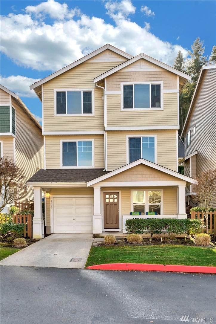 4035 213th Ct - Photo 1