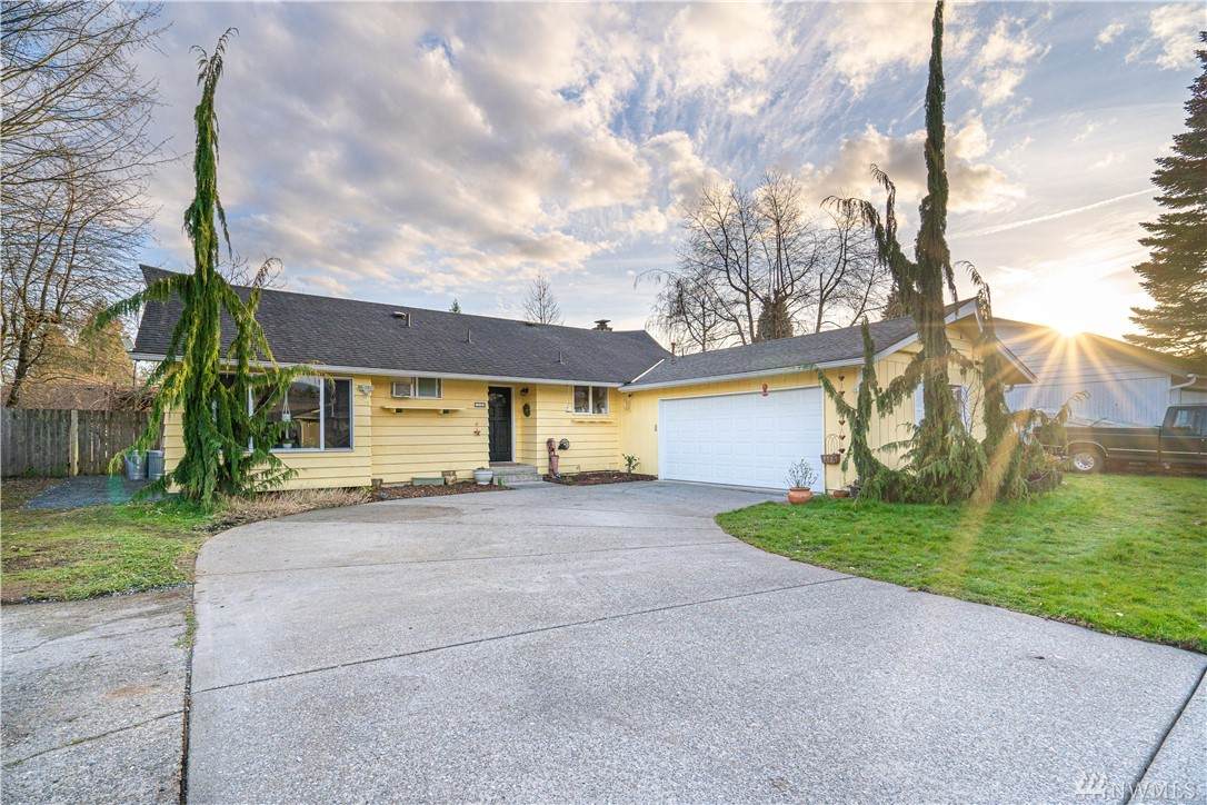 108 Paradise Pkwy - Photo 1
