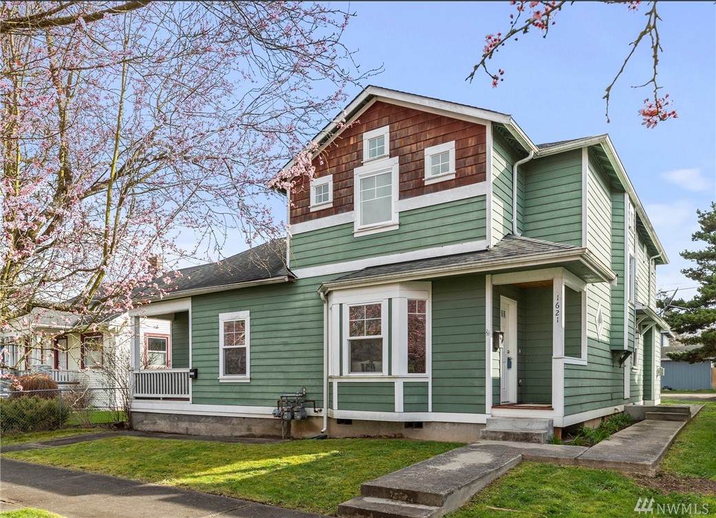 1621 Rainier Ave - Photo 1 1621 Rainier Ave - Photo 1