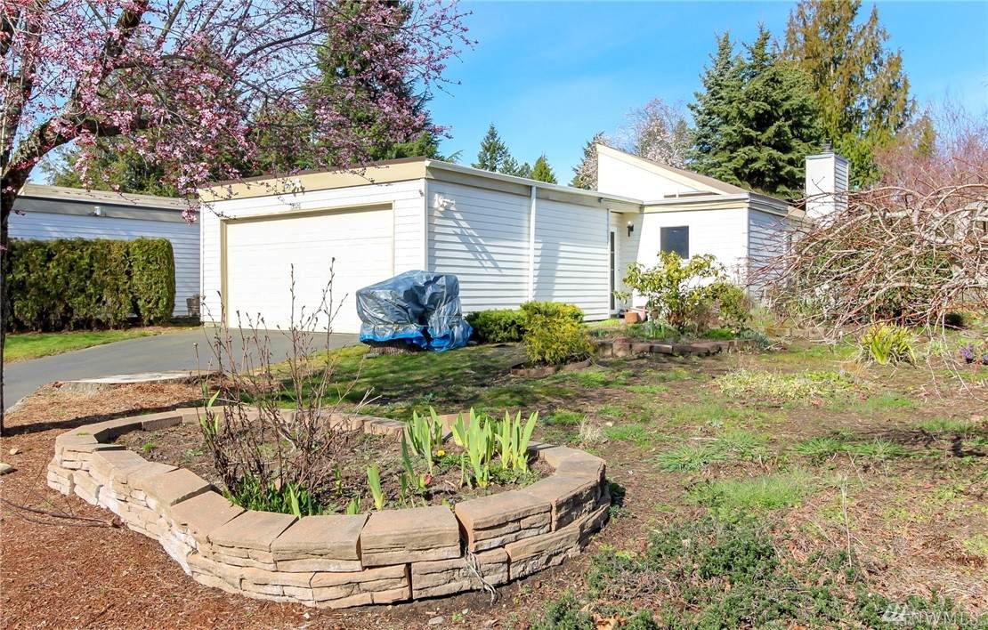13726 257th Ct - Photo 1
