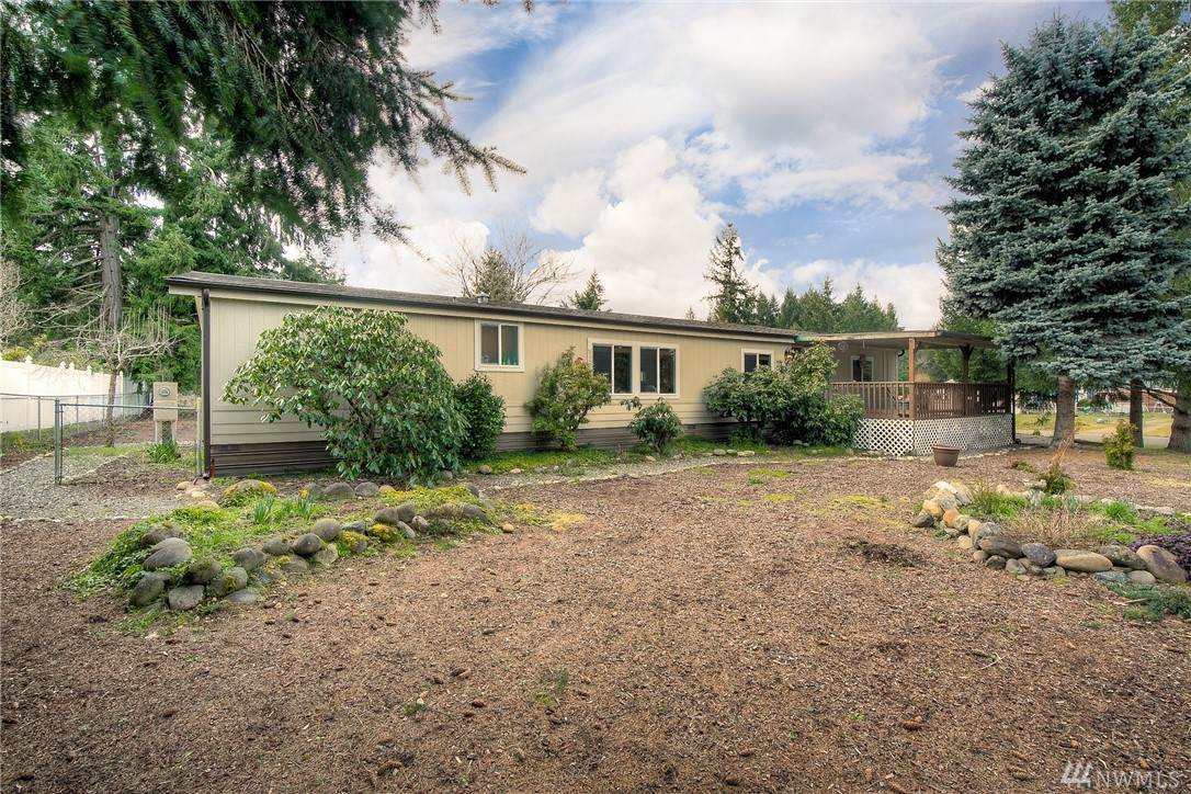 16009 86th Ave - Photo 1