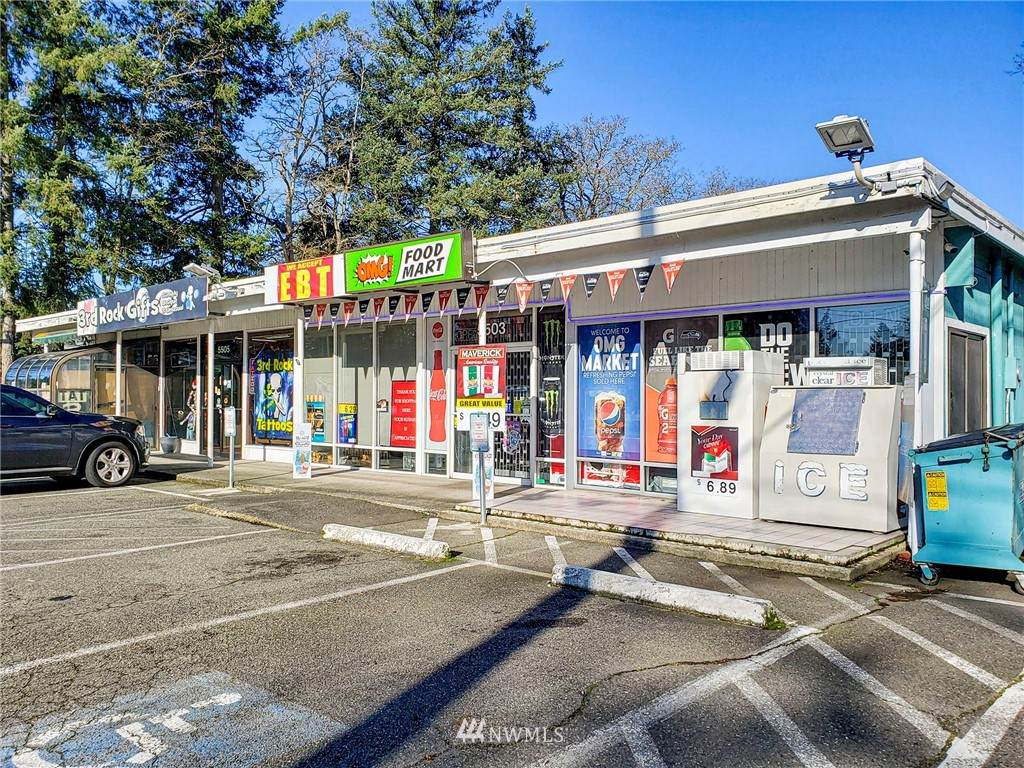 5495 Steilacoom Boulevard - Photo 1