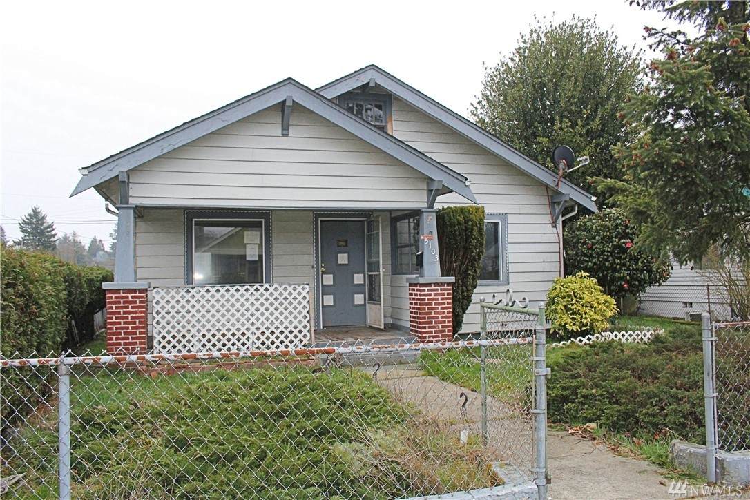 5103 Oakes St - Photo 1 5103 Oakes St - Photo 1