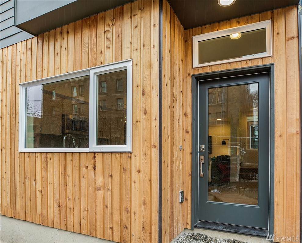 126 17th Ave - Photo 1
