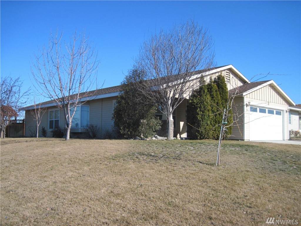102 Linden Ave - Photo 1