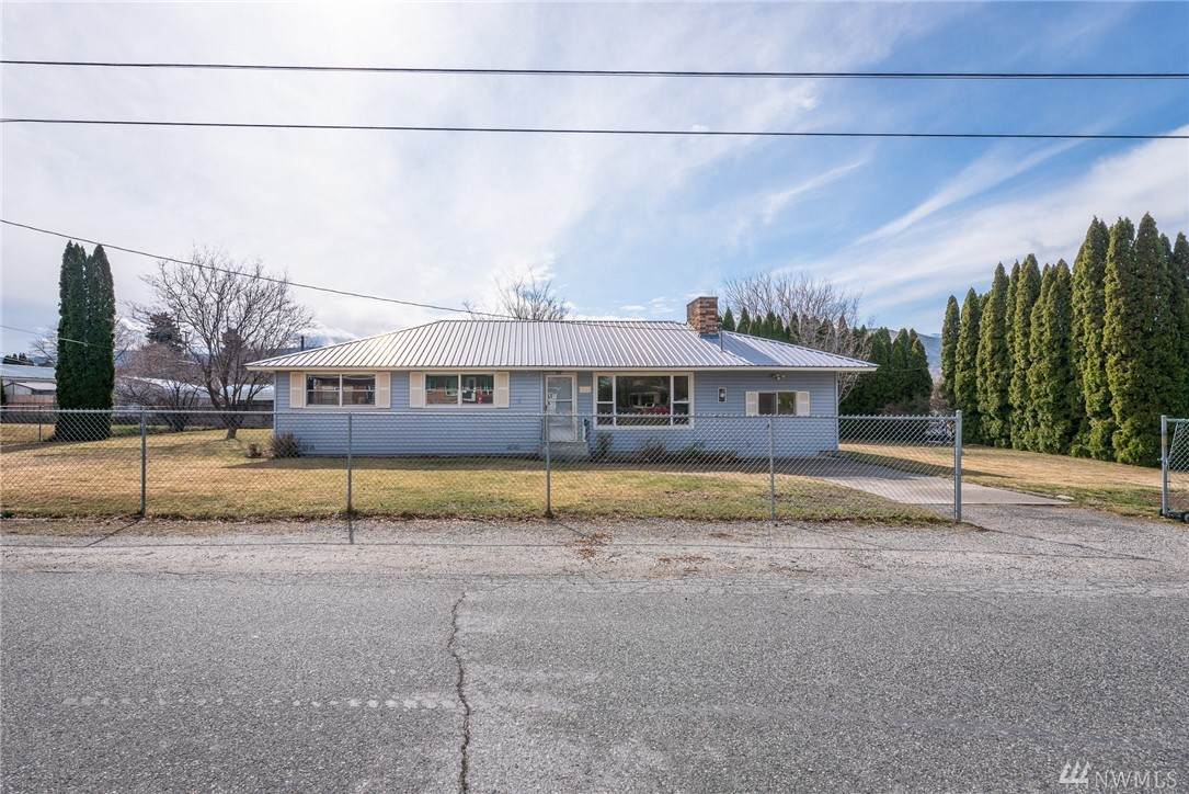 1080 Tedford St - Photo 1