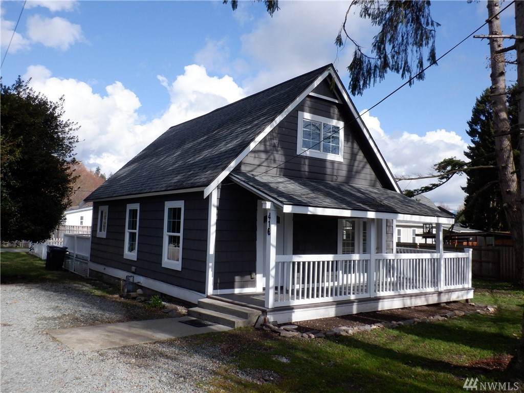 416 Regent St - Photo 1