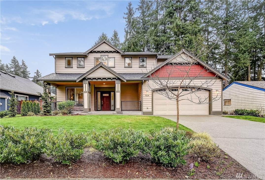 924 168th Ave - Photo 1