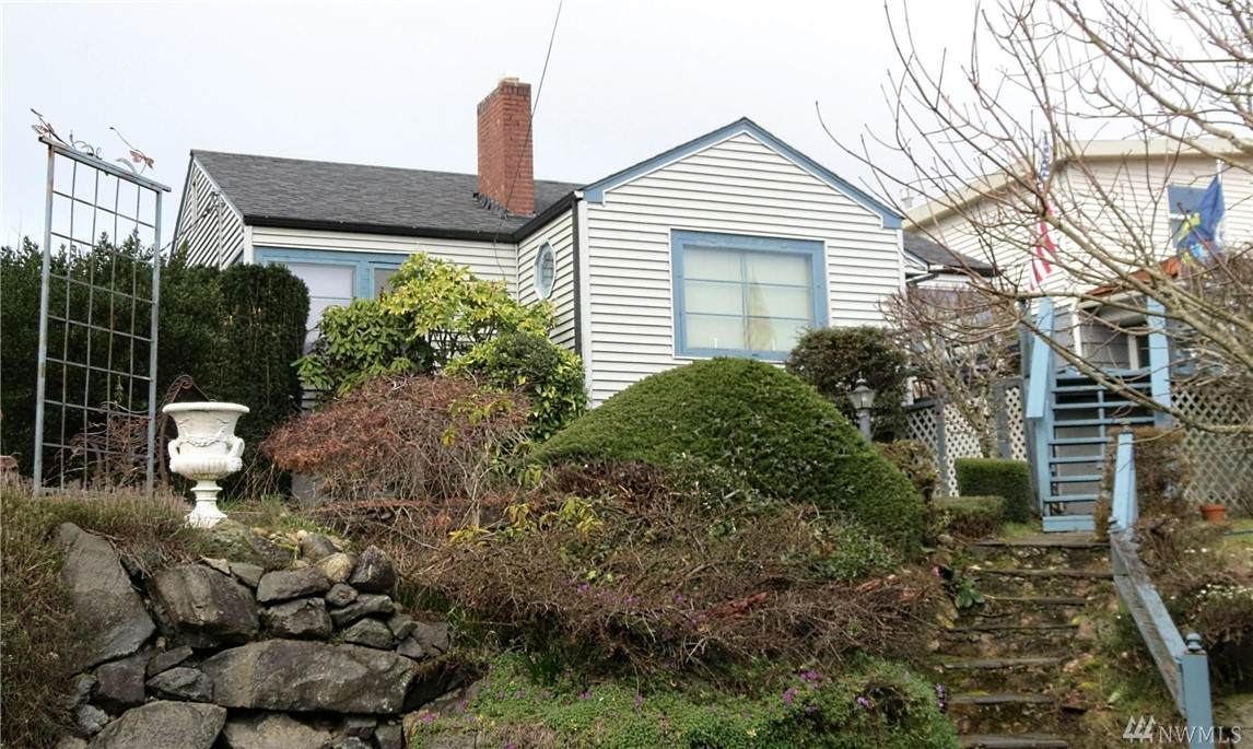 4612 Gove St - Photo 1