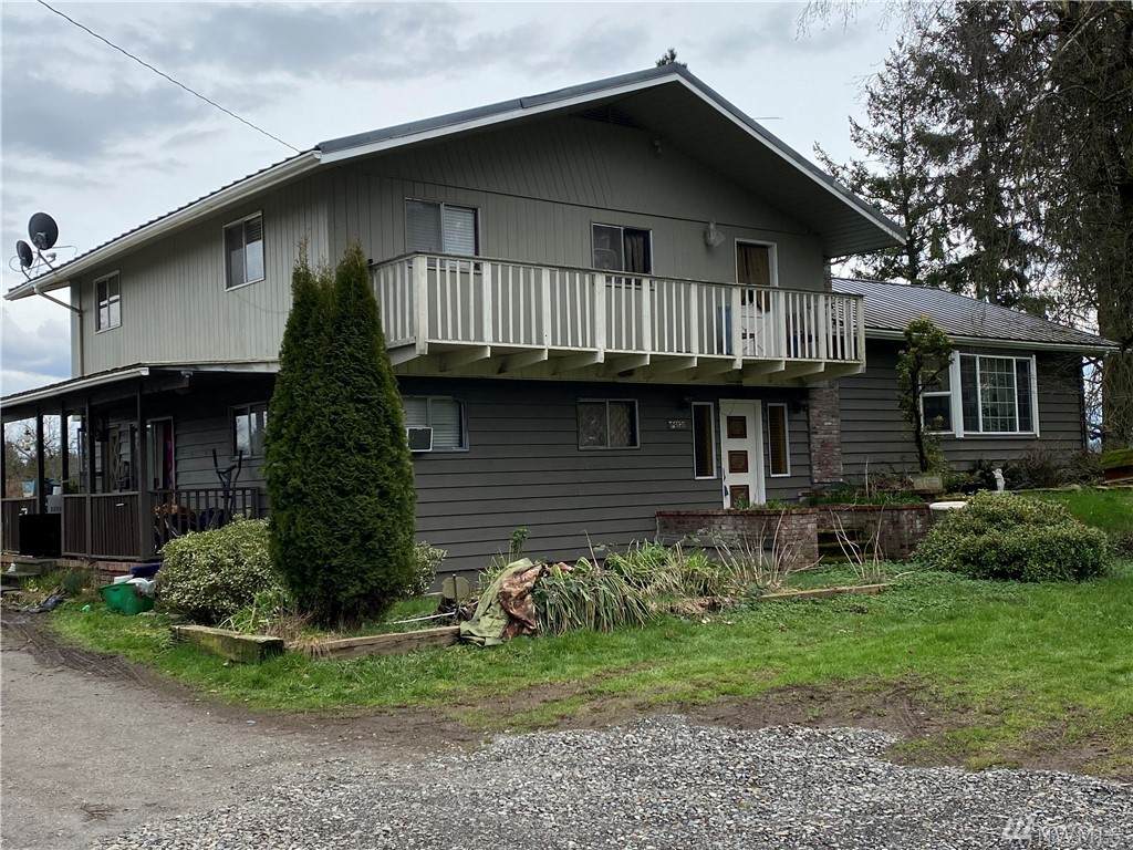 40520 180th Ave - Photo 1