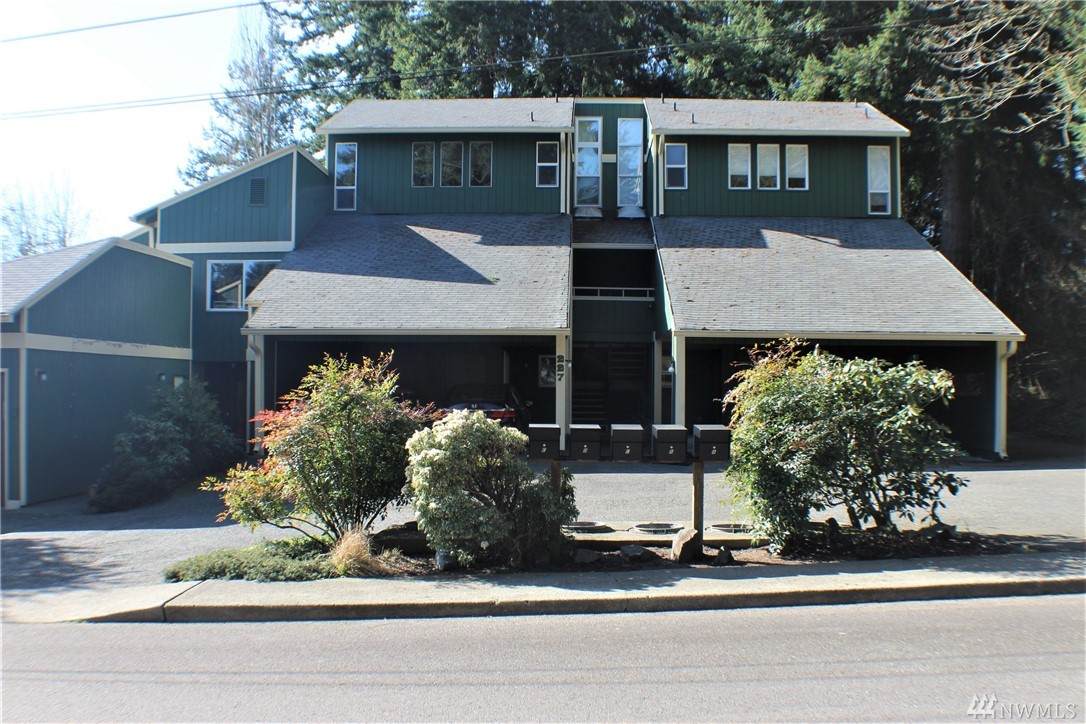 227 Lark St - Photo 1