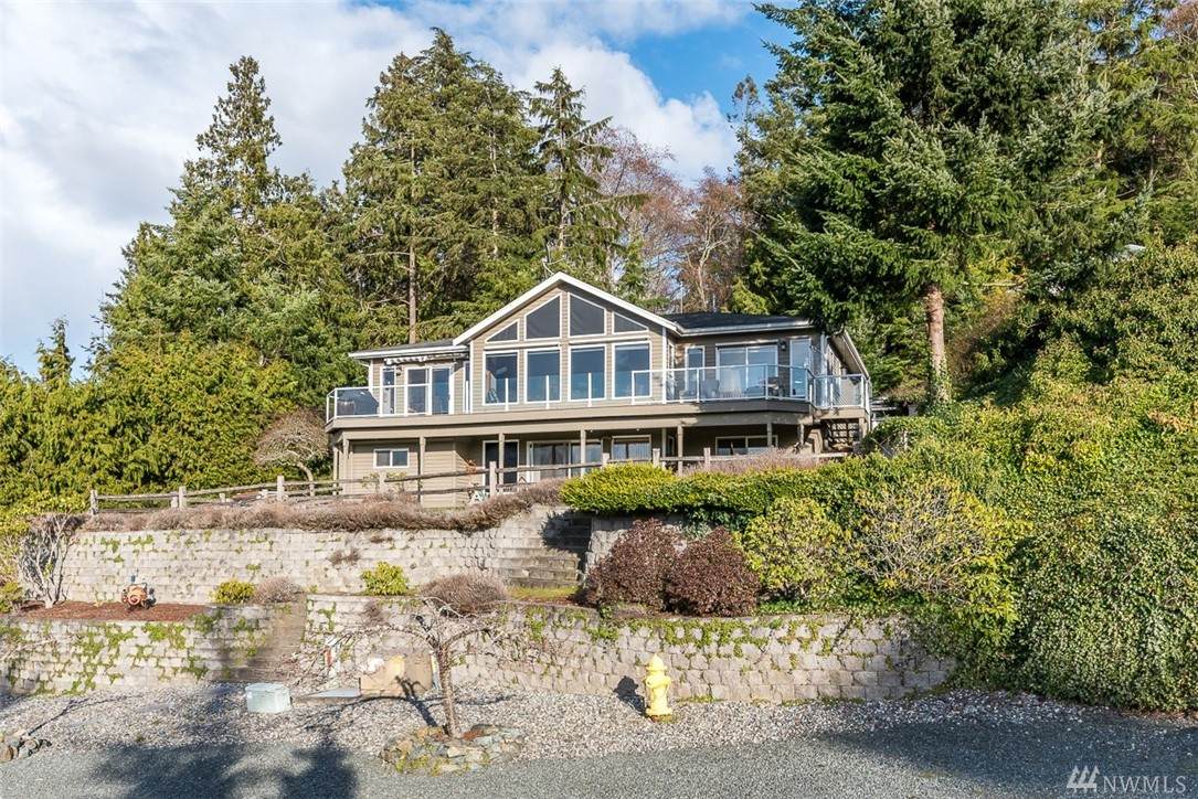 13885 Seaview Wy - Photo 1