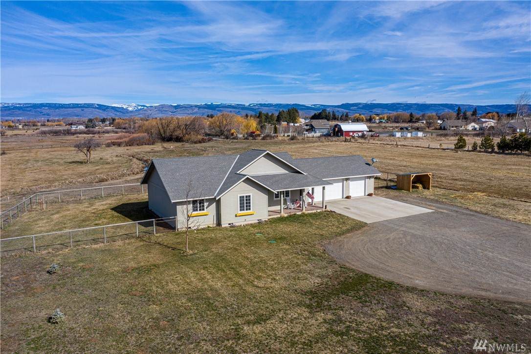 2417 Judge Ronald Rd - Photo 1