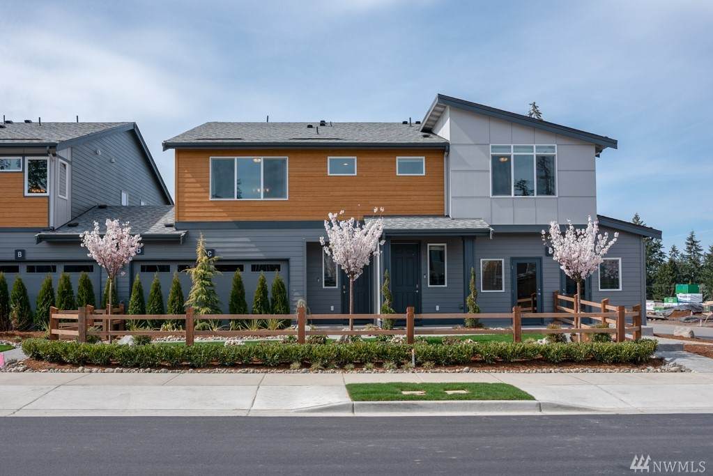 19216 37th Ave - Photo 1