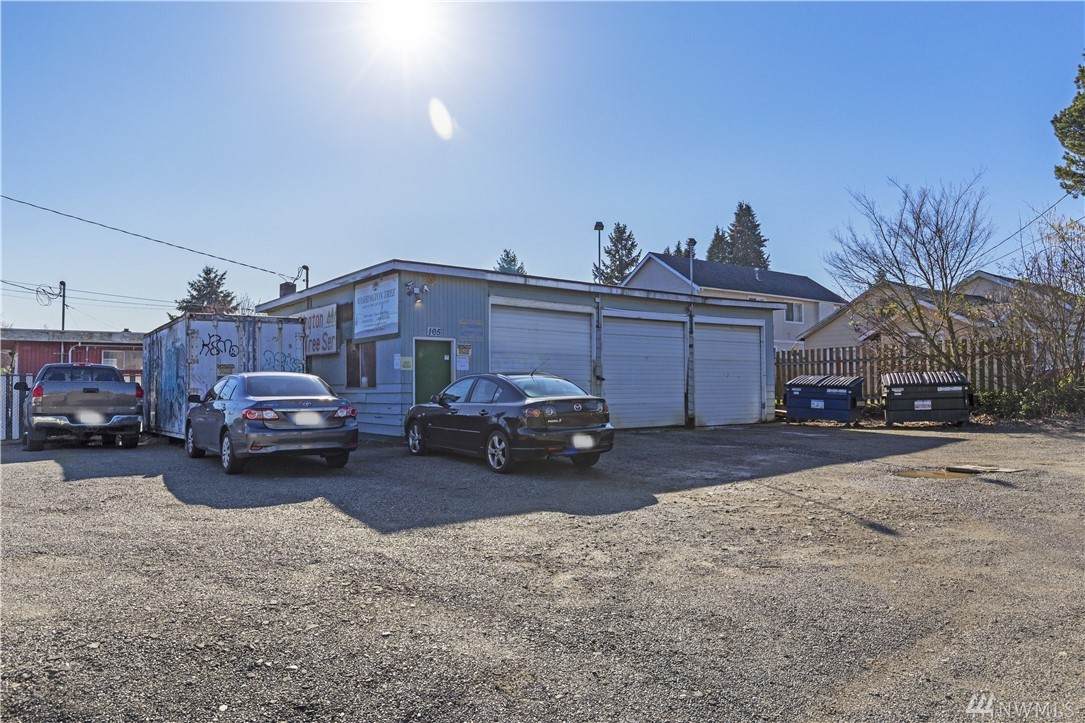 12403 1st Ave - Photo 1