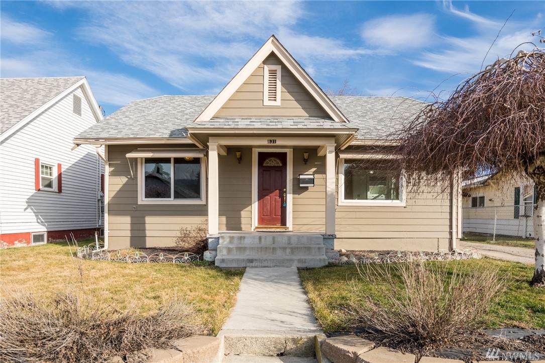 831 Monroe St - Photo 1