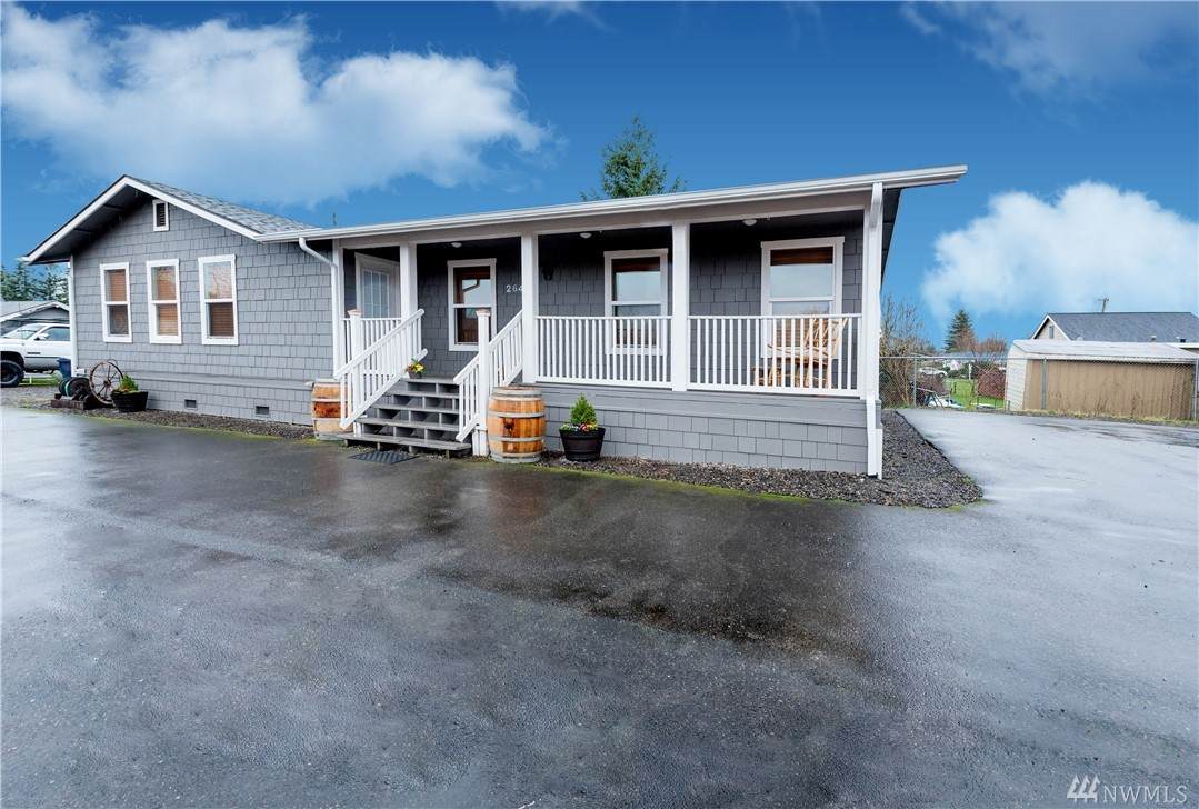 2644 Griffin Ave - Photo 1