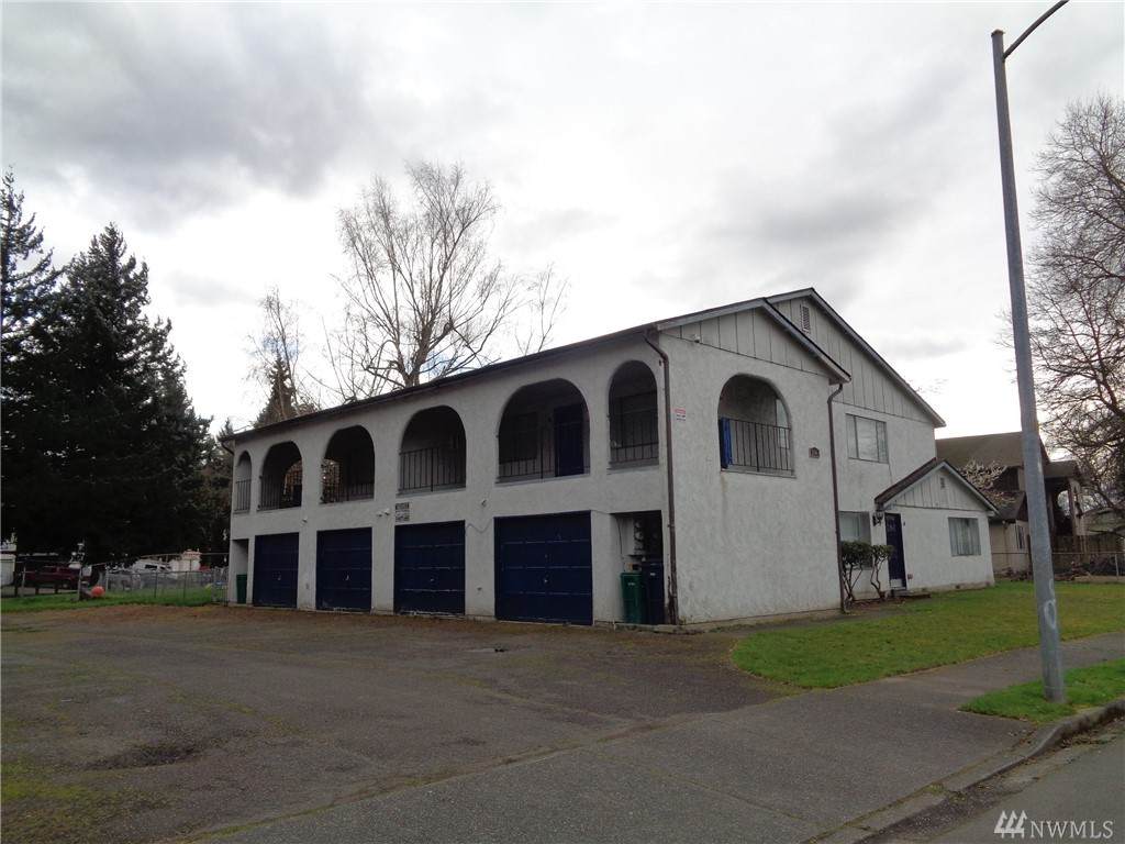 2406 N St - Photo 1