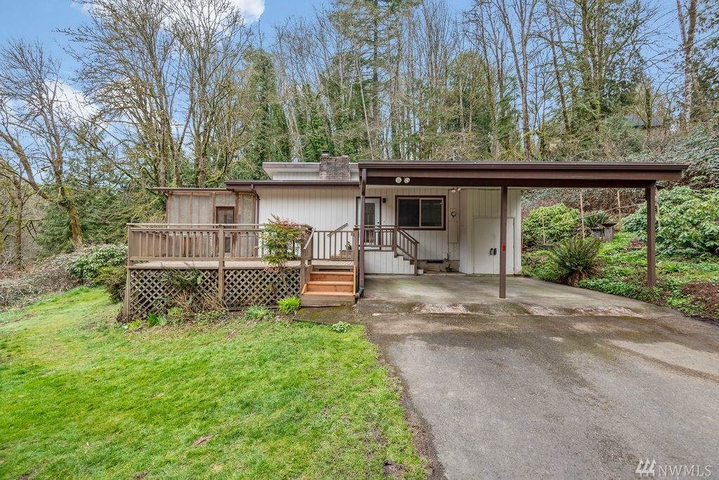 526 Clark Creek Rd - Photo 1