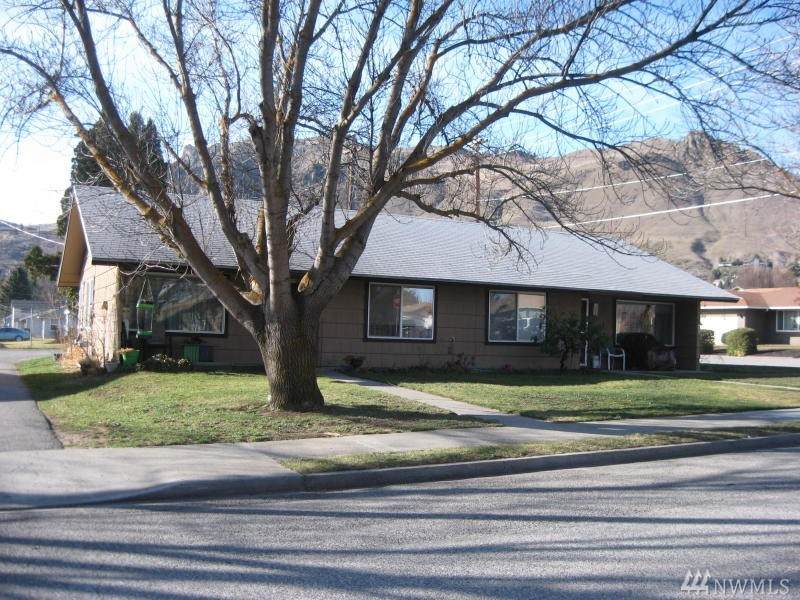 1261--1263 Montana St - Photo 1 1261--1263 Montana St - Photo 1