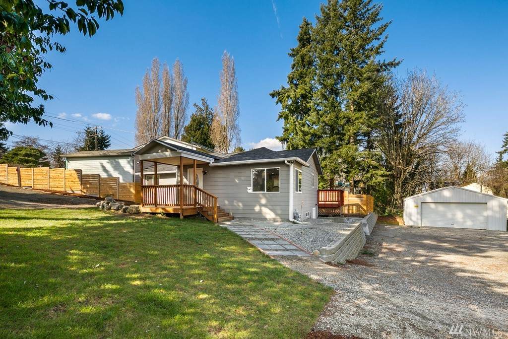 5006 Ryan Way - Photo 1