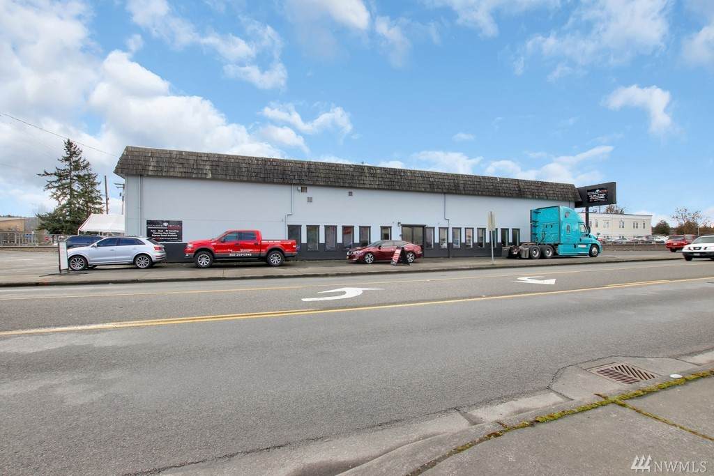 412 Main - Photo 1