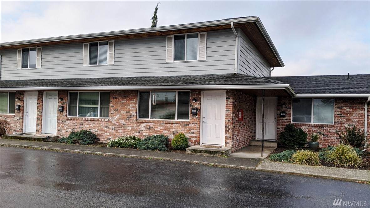 1519 Division St - Photo 1