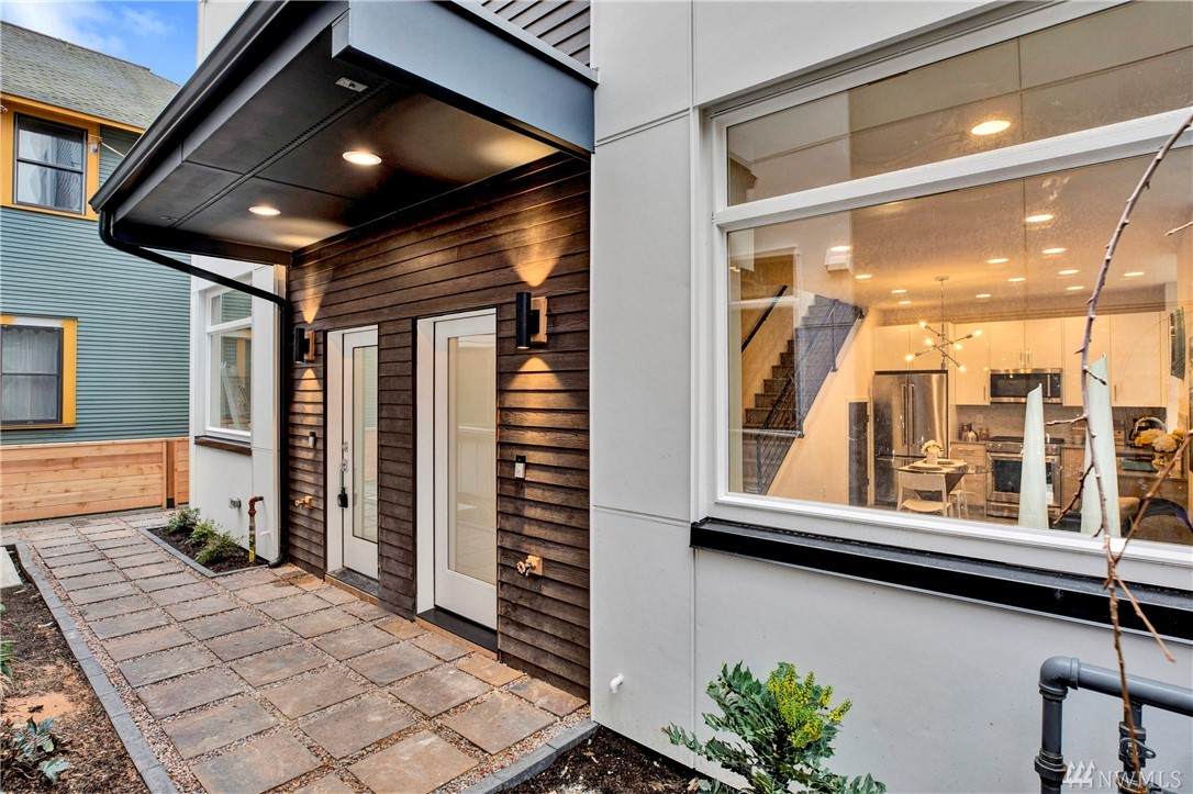 2019 Main St - Photo 1