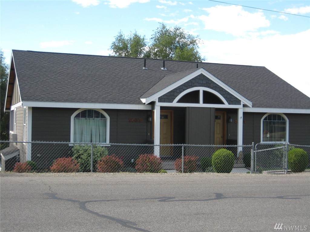 360 Grape Ave - Photo 1