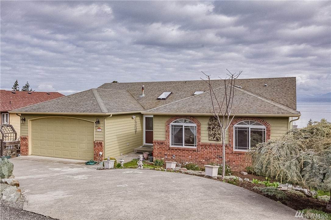 1391 Rainbow Lane - Photo 1