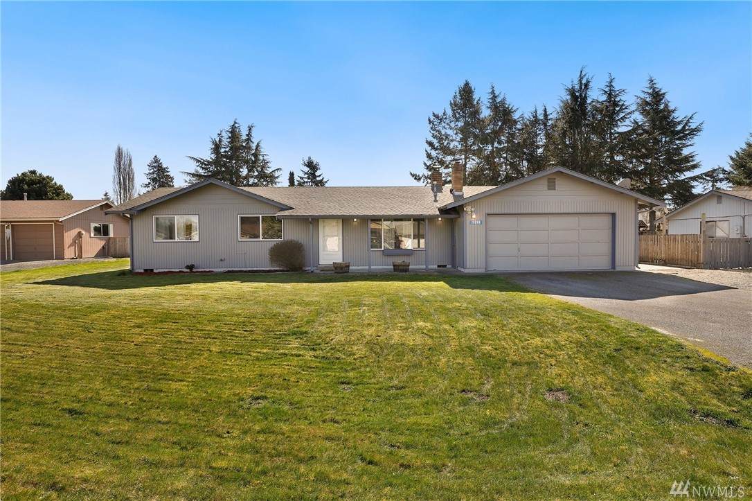 19898 Hill Ct - Photo 1
