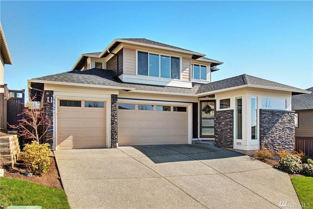 13671 198th Ave - Photo 1