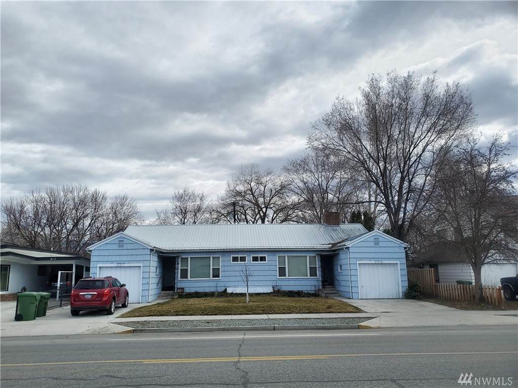 221 Main Street - Photo 1