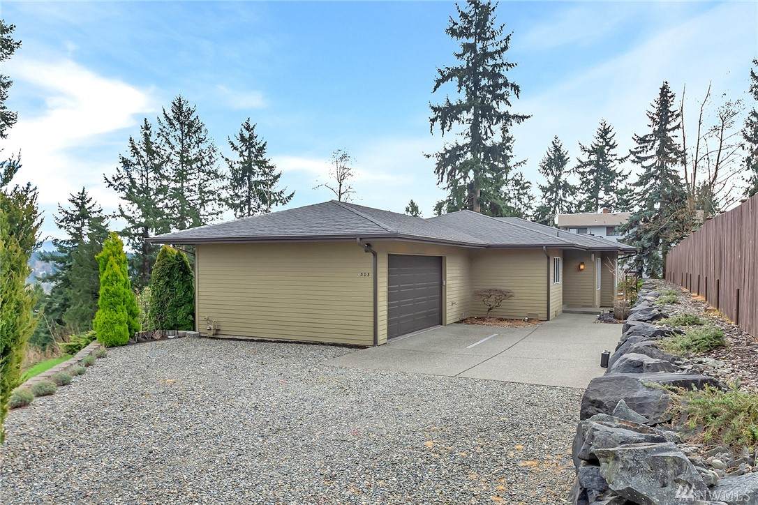 303 66TH Ave - Photo 1