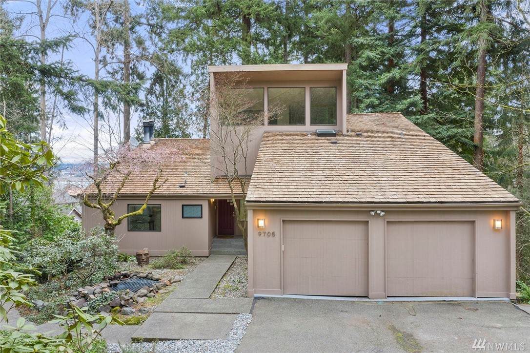 9705 43rd St - Photo 1