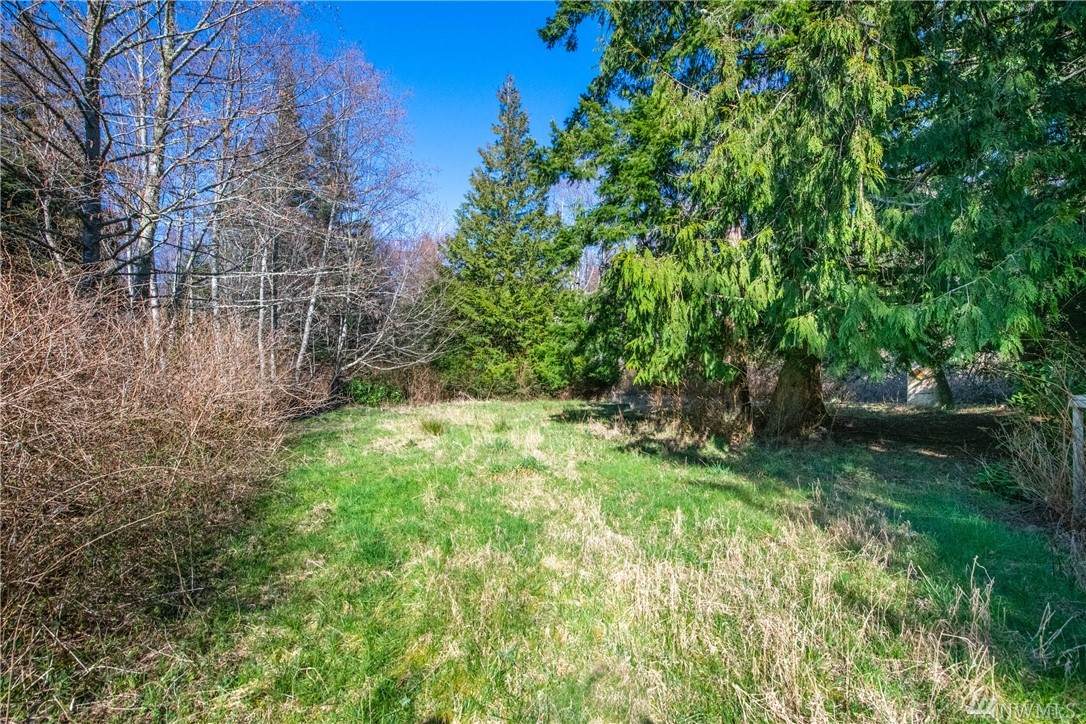 4778 Shore Rd - Photo 1