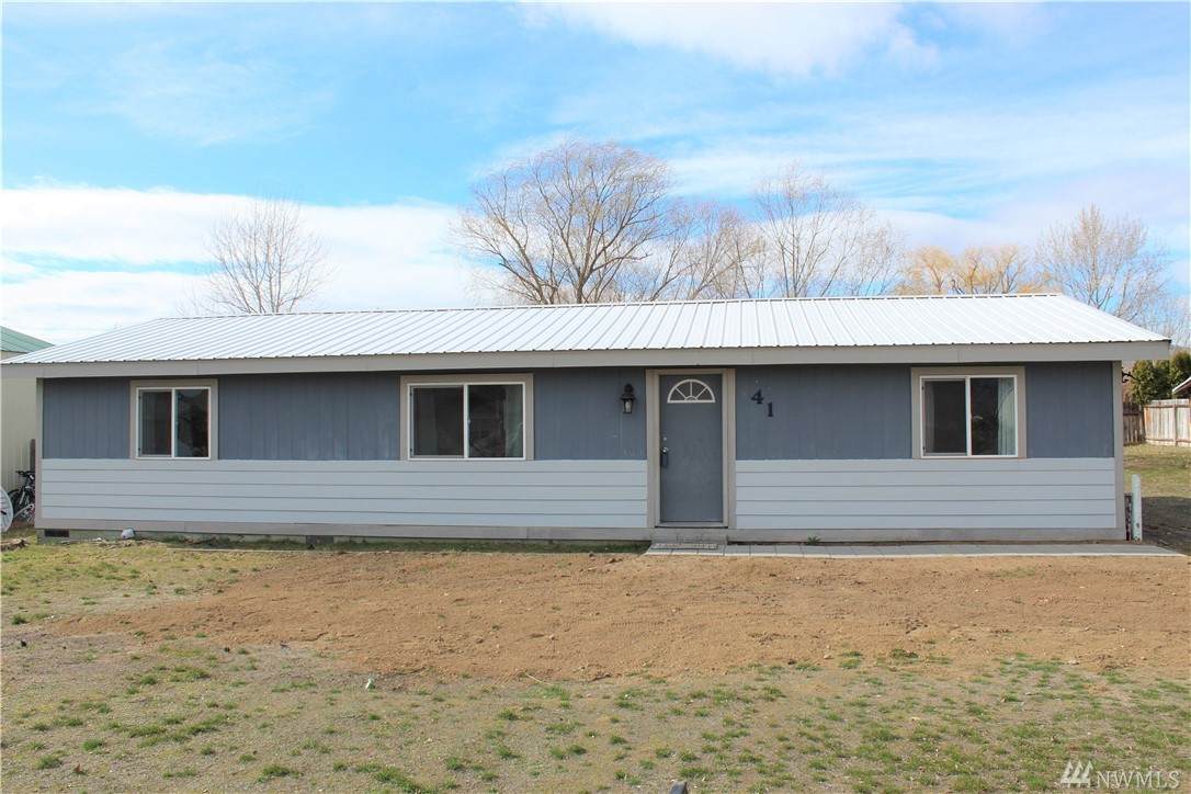 41 Sand Flat Rd - Photo 1