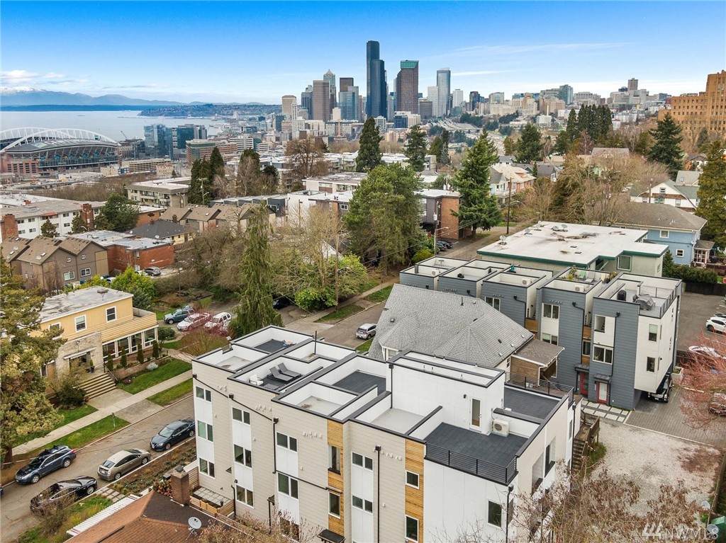 1530 13th Ave S - Photo 1