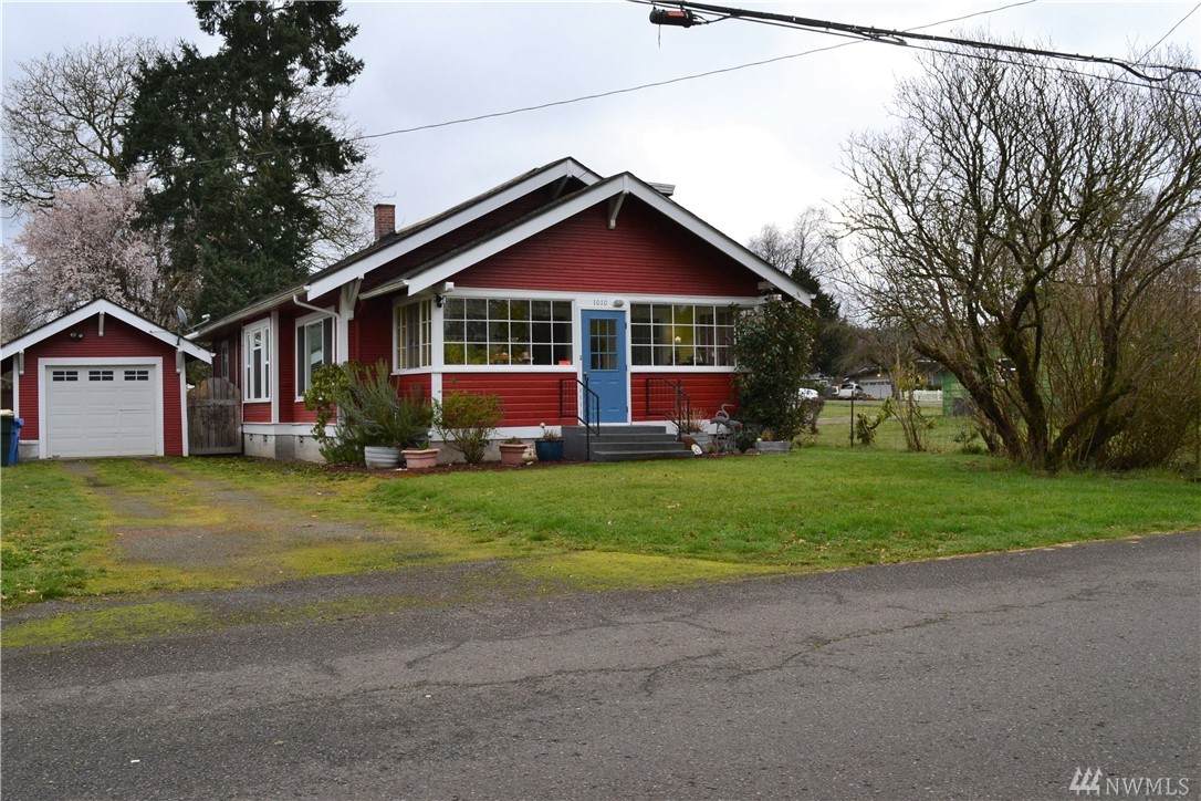 1010 Centralia Ave - Photo 1