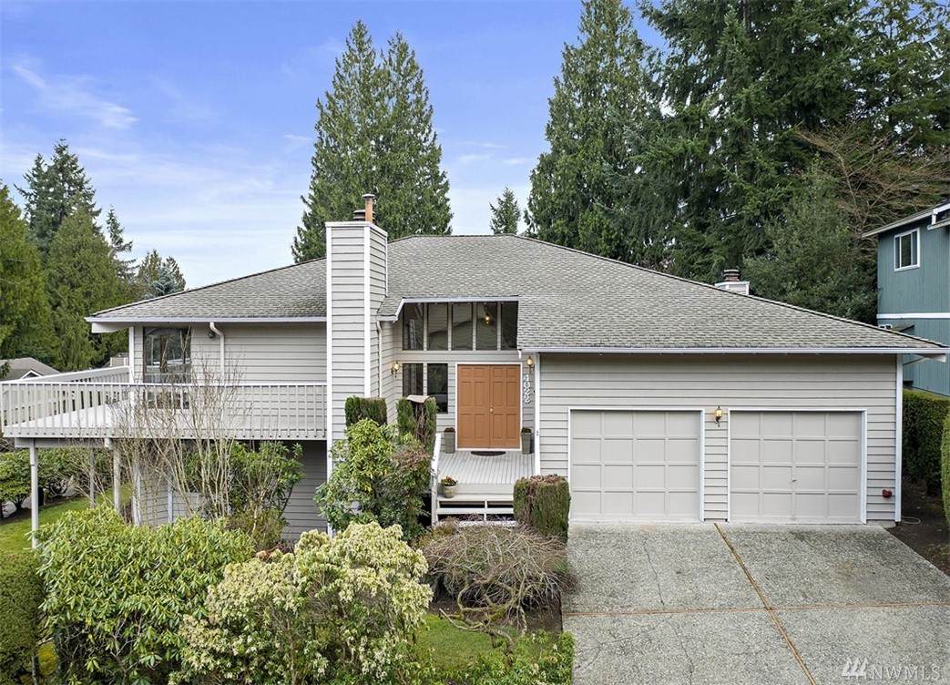 4022 170th Ave - Photo 1