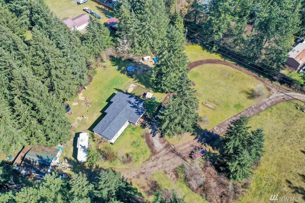 4705 Military Rd - Photo 1