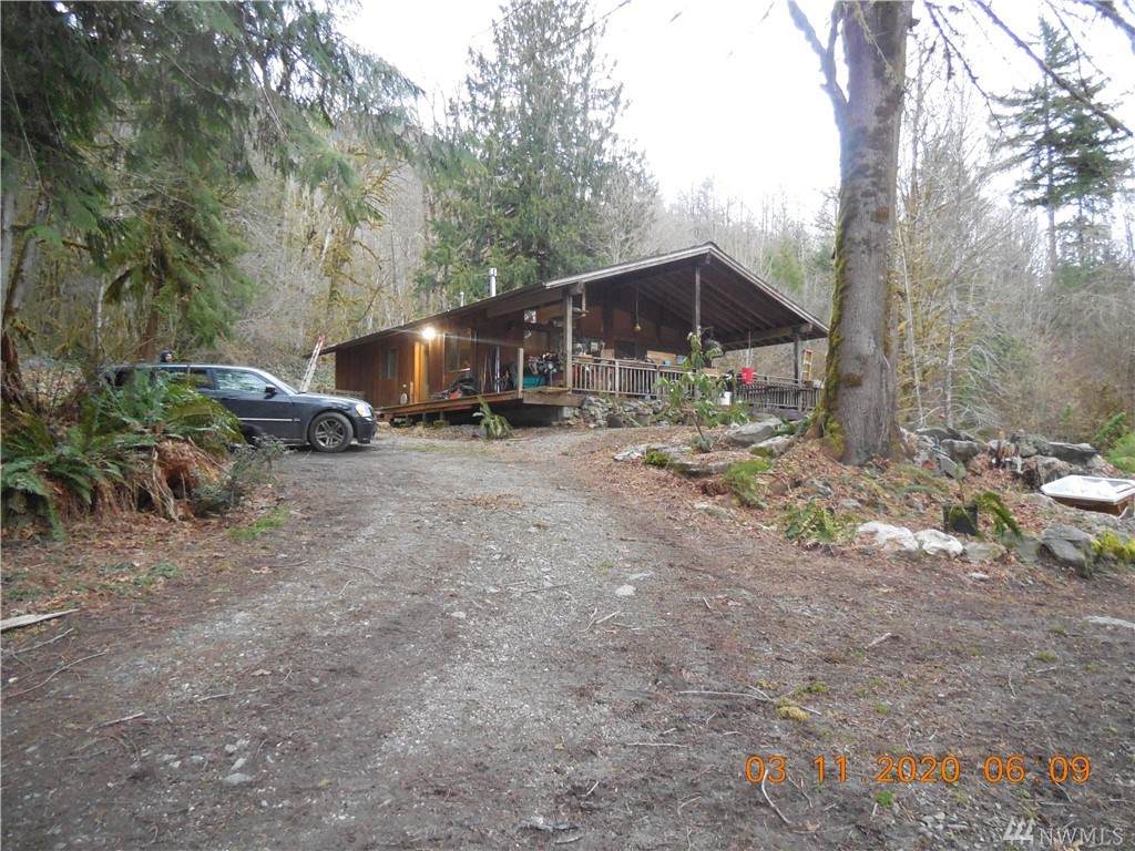 9355 Adams Dr - Photo 1