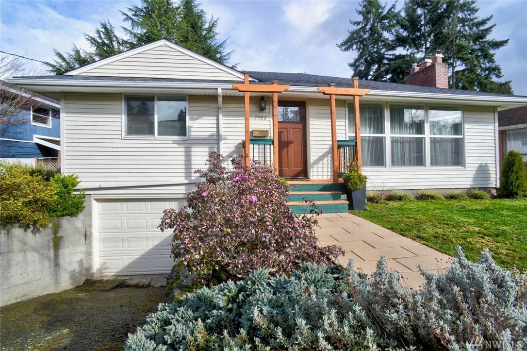 7506 36th Ave - Photo 1
